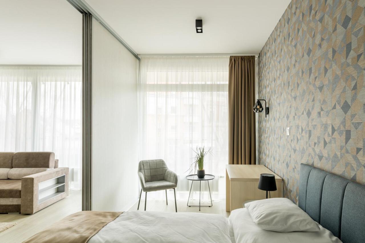 Parizs Garden Apartments Debrecen Bagian luar foto