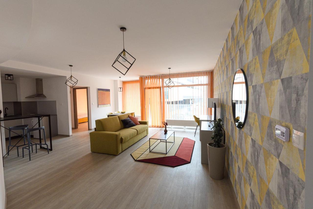 Parizs Garden Apartments Debrecen Bagian luar foto